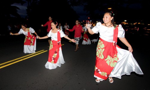 Hilo Christmas Parade The Hilo Visayan Club dances their way through Hilo during the Lehua Jaycees Island Style Christmas parade.