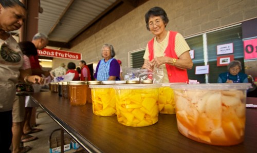 20090206_daikona Fujiko Dochin and Alice K. Yamaguchi sell jams and preserves at Kamuela Hongwanji during the Waimea Cherry Blossom Heritage Festival. The event featured arts, crafts, entertainment, demonstrations and lots of food.