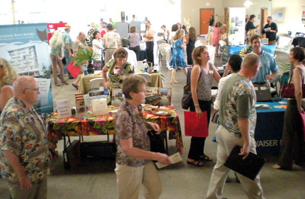 Chamber Business Expo draws hundreds