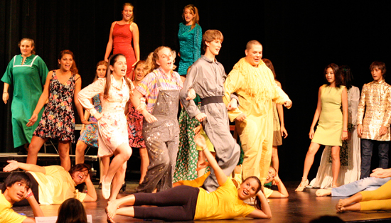 HPATheWiz Cast members present a preview of their upcoming production 'The Wiz" during HPA’s Parents Weekend. (Photo courtesy HPA)