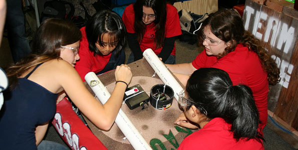 Kaâ€˜u High School is in Atlanta, Georgia for the FIRST Robotics Championship. The teams continue qualifying matches through noon on Saturday, at which time alliances will be selected for the division finals, followed by the championship finals.