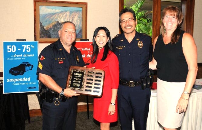 The Hawai'i Police Department's Traffic Enforcement Unit has received the Mothers Against Drunk Driving Hawaii 2010 Law Enforcement Award. The Traffic Enforcement Unit was recognized—along with individual officers from the Hawai'i, Honolulu, Maui and Kauai police departments—for their exceptional contributions in the fight against drunk driving and preventing underage drinking.