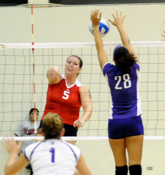 UH Hilo vs New Mexico VB