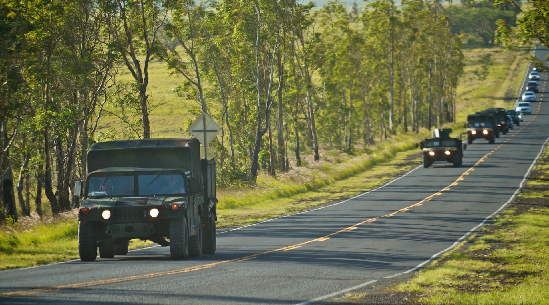 Oahu-based military units will convoy from Kawaihae Harbor to Pohakuloa Training Area May 29 between 8 a.m. and 4 p.m., via Akoni Pule-Queen Kaahumanu corridor, Waikoloa Road, Mamalahoa Highway, and Saddle Road.