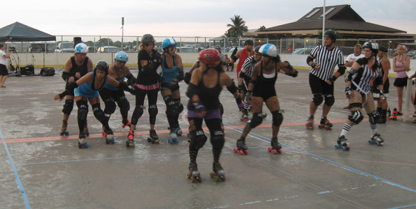 Tsunami Slammers split into 'Black and Blue' for Kona roller derby scrimmage