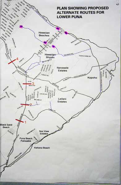 Alternate routes for Lower Puna displayed at the Lava Flow Informational Fair Saturday (Sept 13) in Pahoa. Photography by Baron Sekiya | Hawaii 24/7