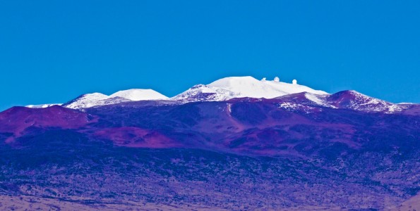 Mauna Kea snow seen from the Daniel K. Inouye Highway Sunday, January 4, 2014. Photography by Baron Sekiya | Hawaii 24/7