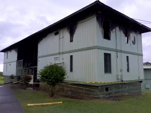 Building 'J' at Kauhale Olu Apartments in Pepeekeo suffered damage due to a fire on the upper floor Sunday, September 10, 2017. Hawaii 24/7 Photo